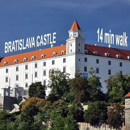 City Center Stylish Apartment With Ac In Bratislava *