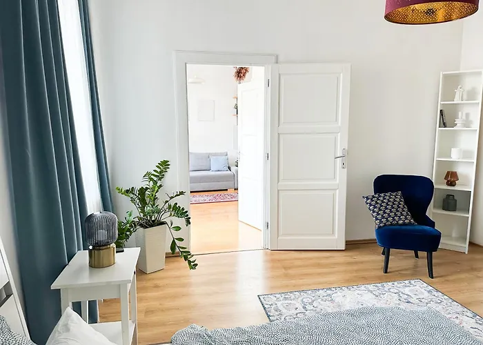 Center Stylish In Daire *