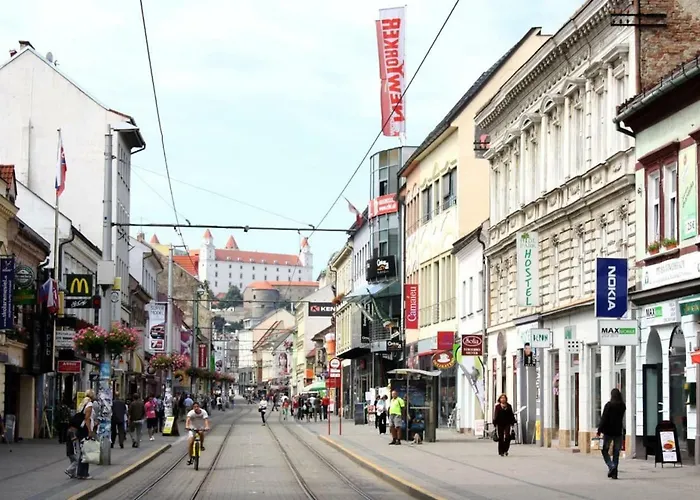 Center Stylish In Daire Bratislava